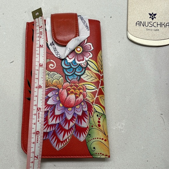 Anuschka Red Floral Shoulder Bag - Picture 4 of 11